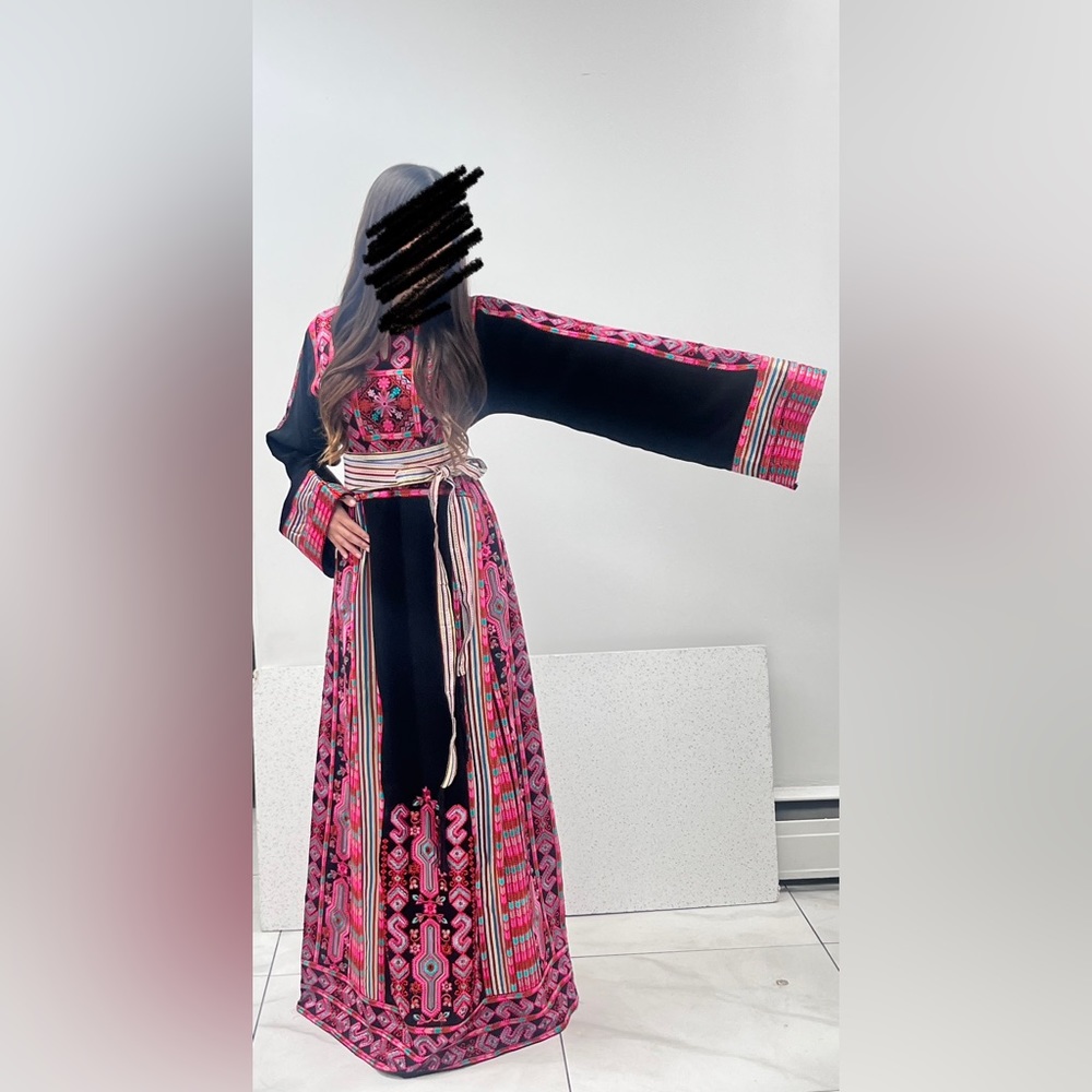 Palestinian Thobe - Picture 3 of 3